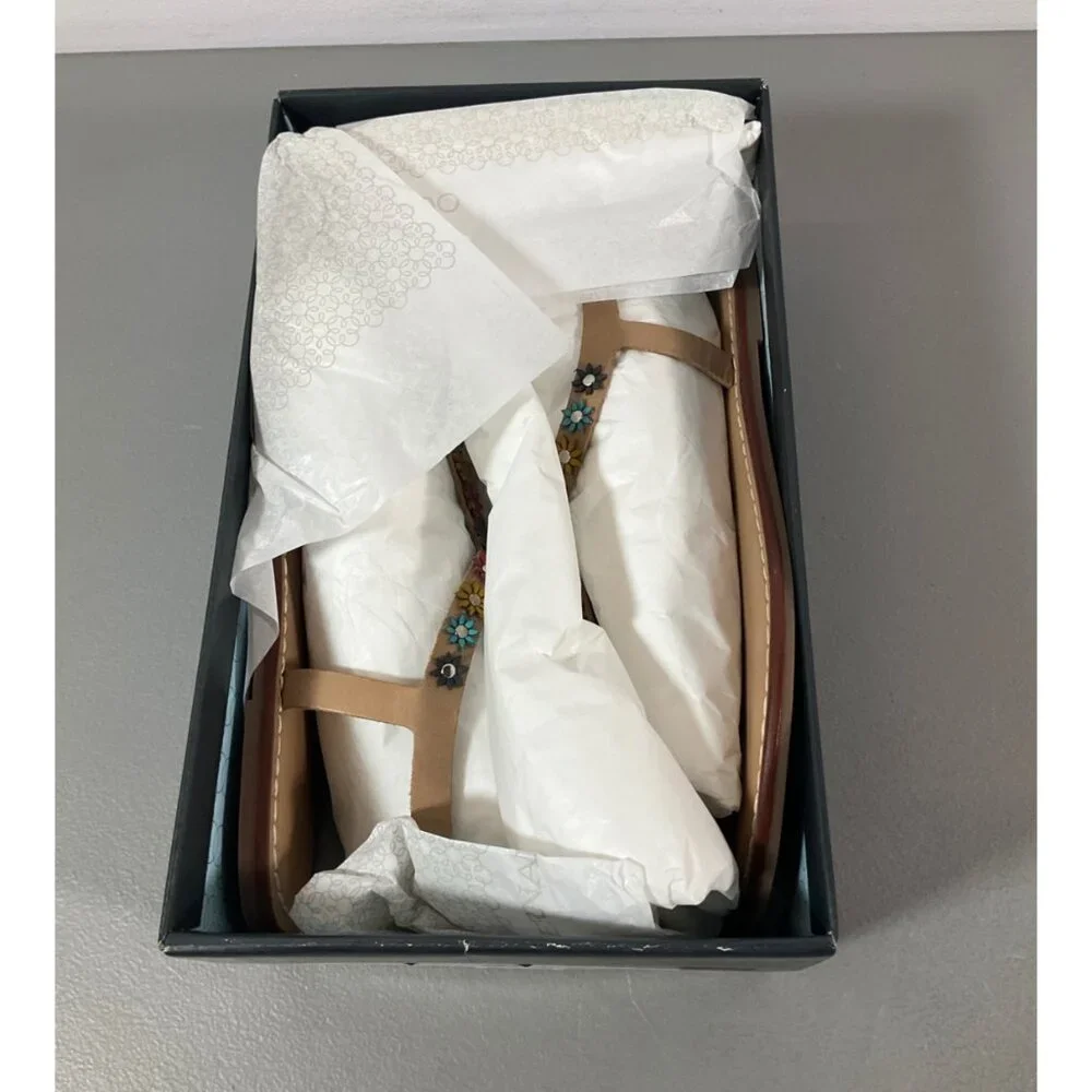 Bernardo Mirabeau Women's Leather Sandals - Brown, Size 9, Floral Embellishment - Picture 3 of 12